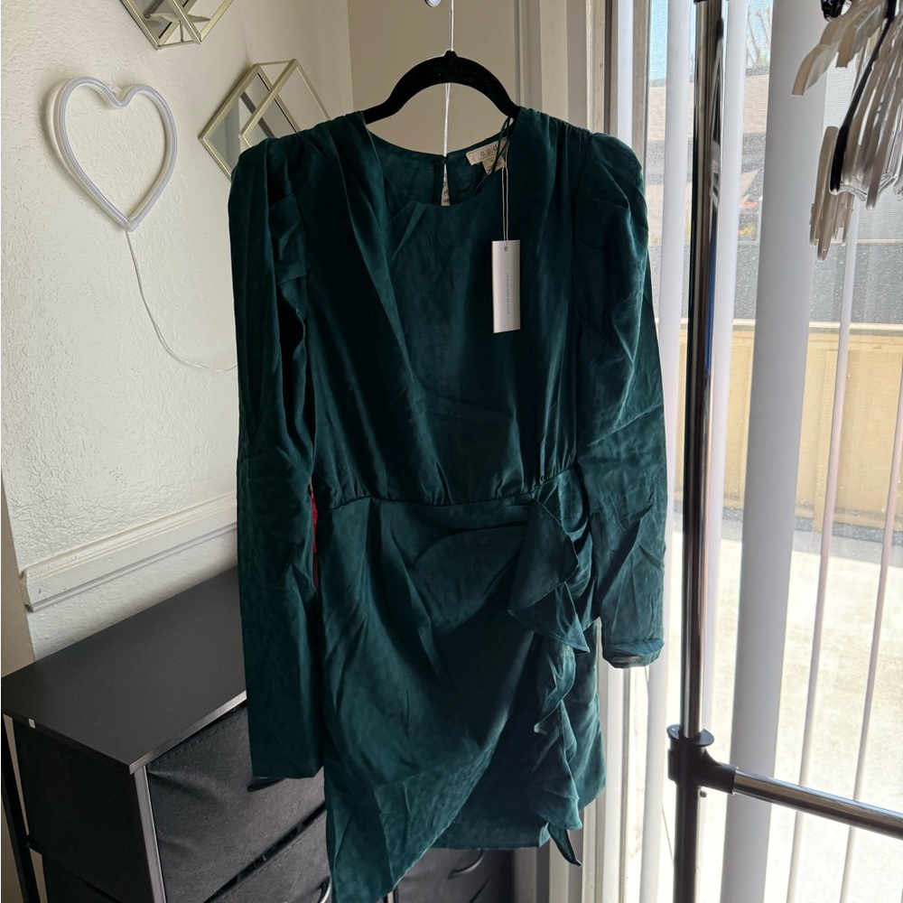 Chic Green Long Sleeve Dress